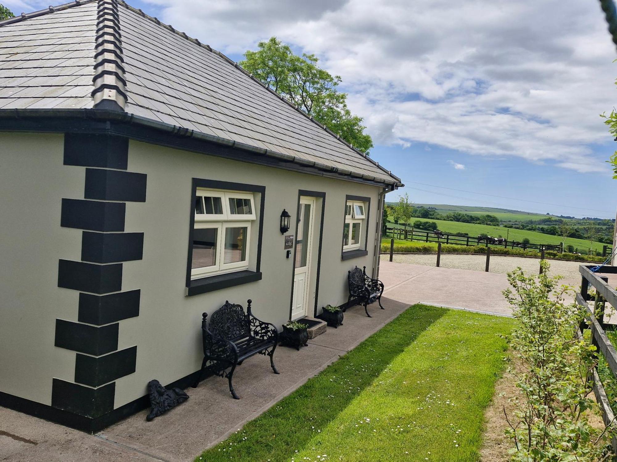 The Brown Hen Guest Accommodation バンドン エクステリア 写真